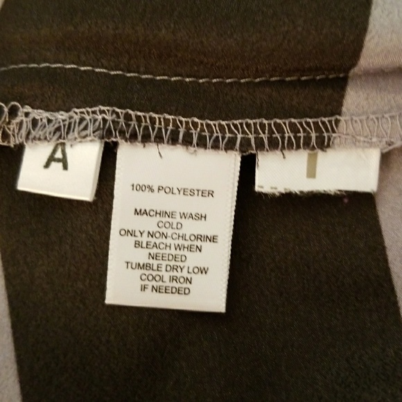 LOFT blouse - Picture 6 of 6